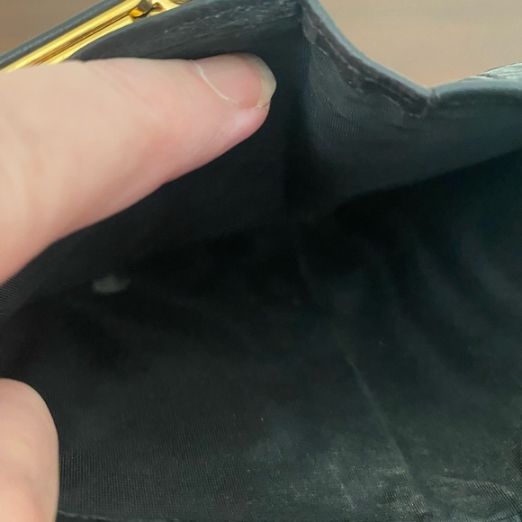 Chanel Black Patent Leather Wallet/Iconic Interlocking CC Logo - Picture 7 of 9